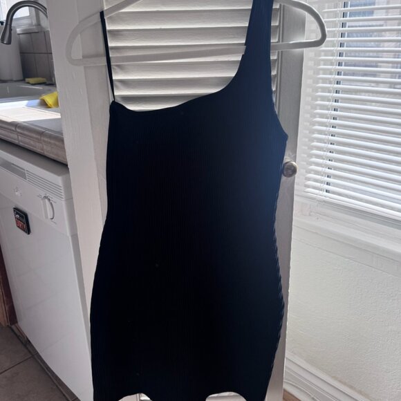 Aritizia (Babaton) Sculpt Knit One-shoulder Dress, Black (M) - Picture 4 of 5